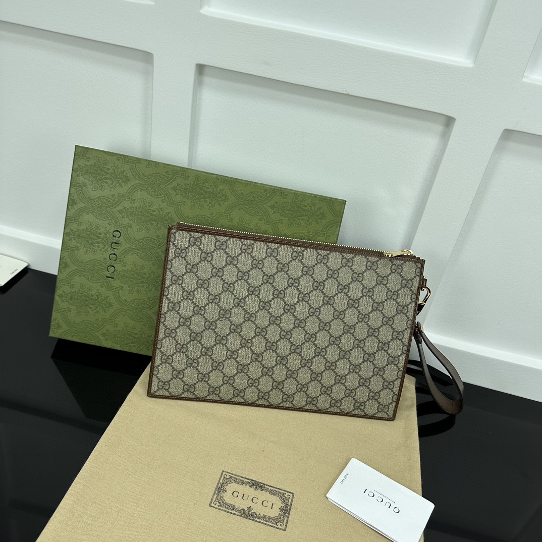 Gucci Clutch Bags